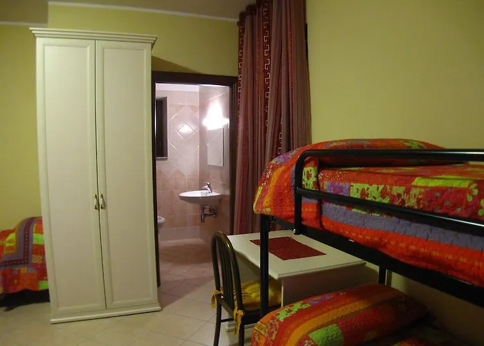 לינה וארוחת בוקר Il Vecchio Portale 3*