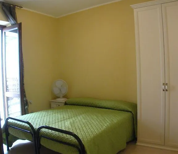 לינה וארוחת בוקר Il Vecchio Portale